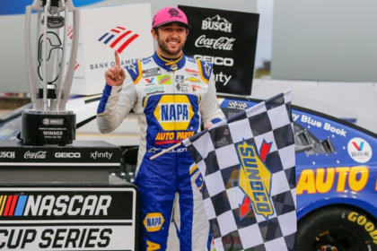 NASCAR Crowns a Winner in Phoenix