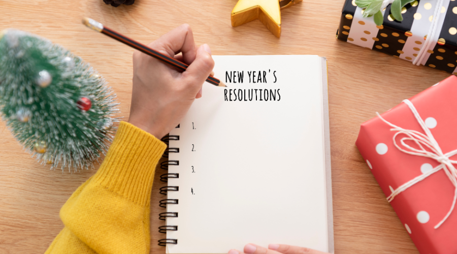 Attainable New Year's Resolutions to Start 2023 Right